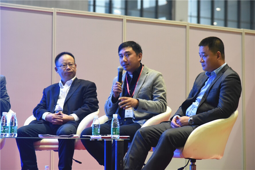 北京調(diào)良寵物職業(yè)培訓學校校長何軍先生闡述中國目前的寵物培訓機構(gòu)現(xiàn)狀